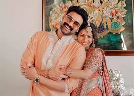 కాబోయే భార్యను పరిచయం చేసిన హీరో